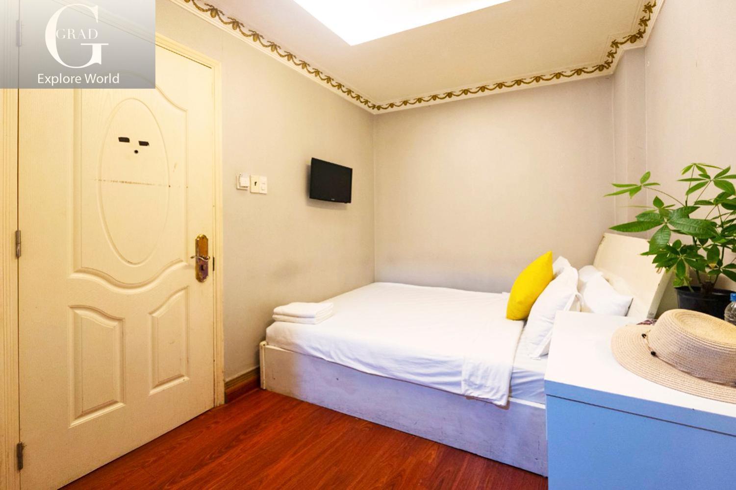 Grad Crowne Bui Vien