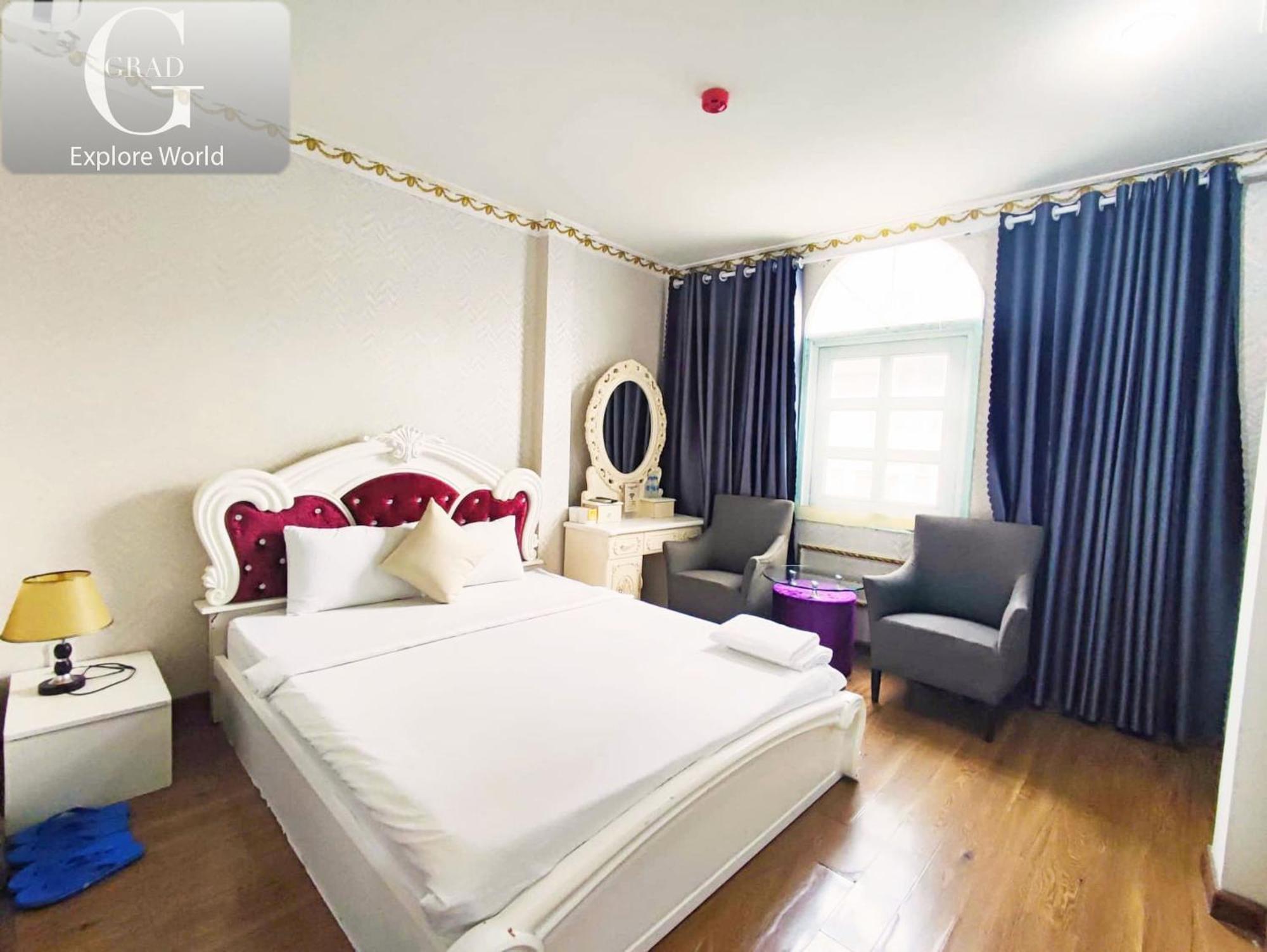 Khách sạn Grad Crowne Bui Vien TP. Hồ Chí Minh